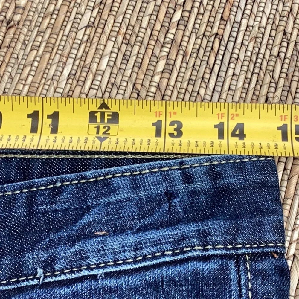 DSQUARED2 unisex waist 28” - Picture 12 of 13